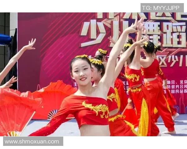 模仿足球明星跳舞视频挑战赛引发热潮，谁能成为下一个舞蹈之星